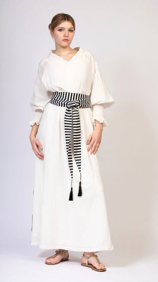 women wearing a modern designer abaya kimono with luxury elements from #Mary and Mary#